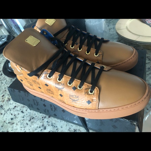 MCM SNEAKERS - Picture 1 of 8